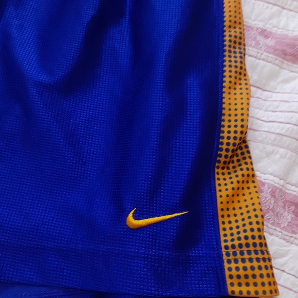 NIKE Blue & Gold Large Polyester Shorts - Picture 2 of 7